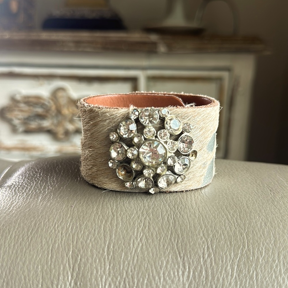 Cuff bracelet